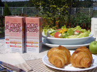�Х�󥹤Τ���������Ȥꡢ����1��2�ܤ��ܰ¤ˤ����߲�����