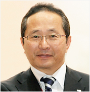 大塚隆一氏