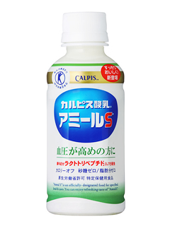 「カルピス酸乳／アミールS」200ml（PET)